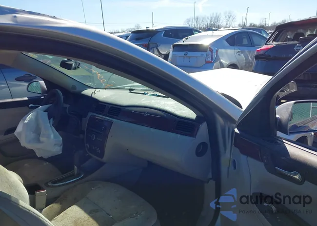 2G1WB57KX91161619: 44559844