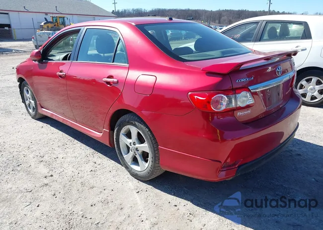 2T1BU4EE7BC718534: 44559847