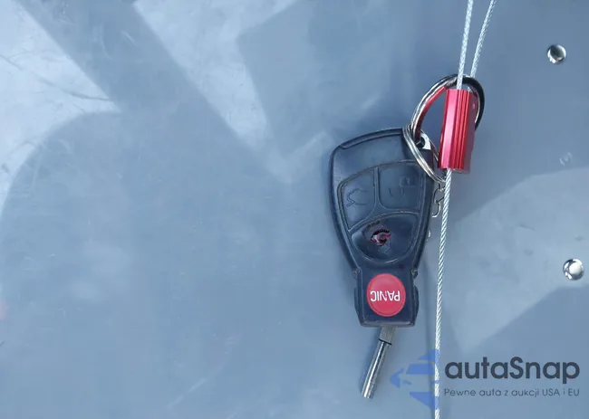 WDBRF65J32F185444: 44559869