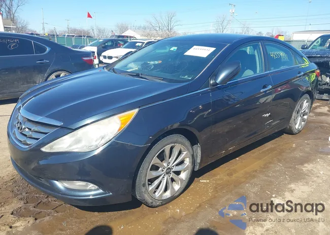 5NPEC4AC6BH000698: 44559931