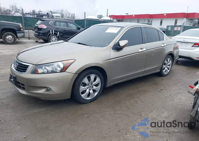 1HGCP3F84AA016111: 44559205