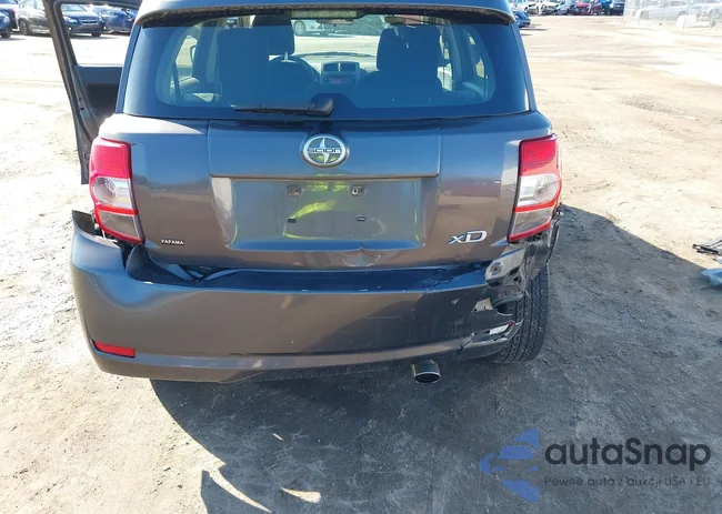 JTKKUPB45E1047069: 44559279