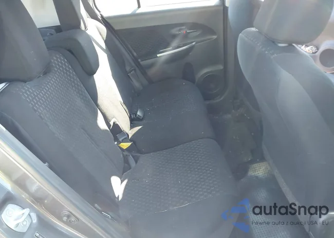 JTKKUPB45E1047069: 44559279