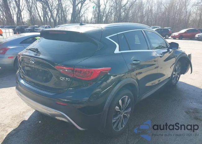 SJKCH5CR1JA005889: 44559353