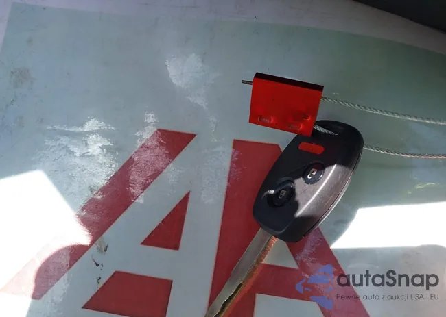 JHLRE48757C011170: 44559413