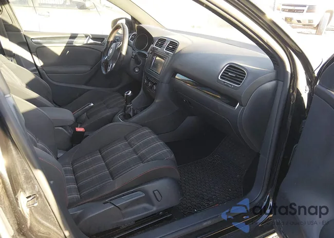 WVWGD7AJ9CW247974: 44559418