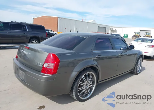 2C3KA43R68H123790: 44559468