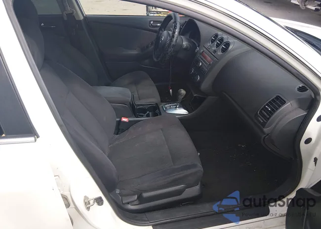 1N4AL2AP9CC218353: 44560546