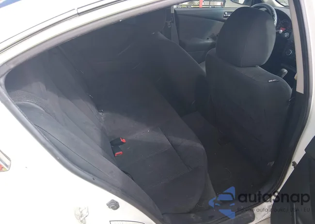 1N4AL2AP9CC218353: 44560546