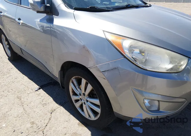 KM8JU3AC2DU569803: 44560554