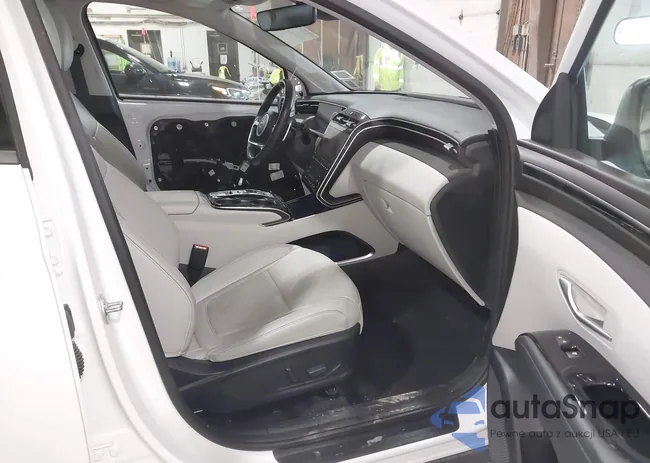 5NMJECAE1NH012585: 44560666