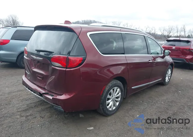 2C4RC1BG1KR626440: 44560687