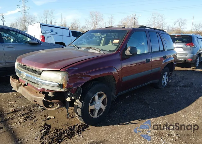 1GNDT13S852158648: 44560710