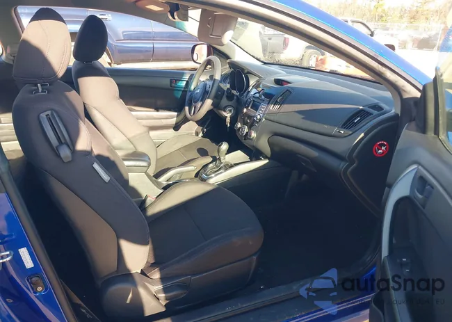 KNAFU6A28C5637403: 44560729