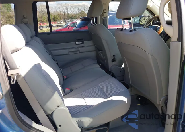 1D8HB48P77F584136: 44560892