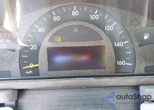 WDBRF40J83F420238: 44561035