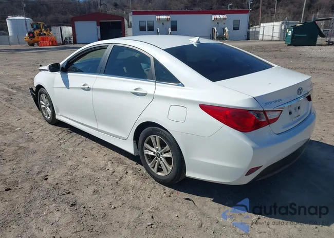 5NPEB4AC9EH893473: 44561102