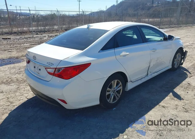 5NPEB4AC9EH893473: 44561102