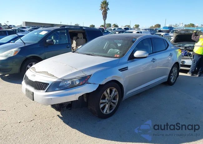 KNAGN4A70B5083774: 44561109