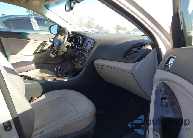 KNAGN4A70B5083774: 44561109