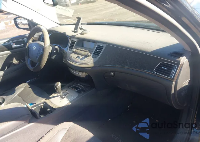 KMHGC4DD7DU222510: 44560253