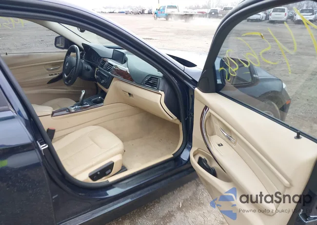 WBA3B5C51EF599987: 44560285