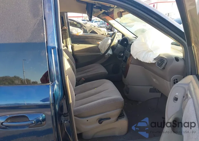 2B8GP44G41R142928: 44560323