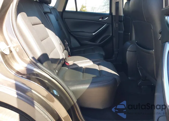 JM3KE2DY2G0675081: 44560496