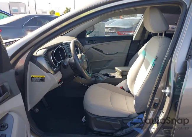 5XXGM4A79FG516077: 44561574