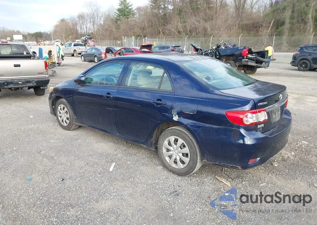 2T1BU4EE5DC980524: 44561578