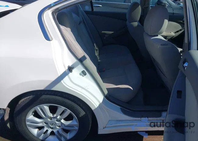 1N4AL2APXAN524155: 44561581