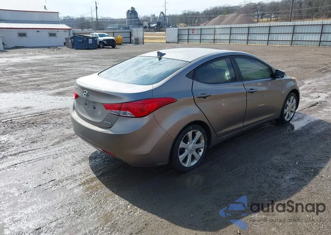 5NPDH4AE0CH117709: 44561716