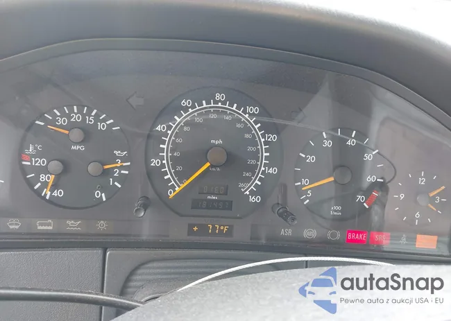 WDBGA33G1VA334740: 44561731