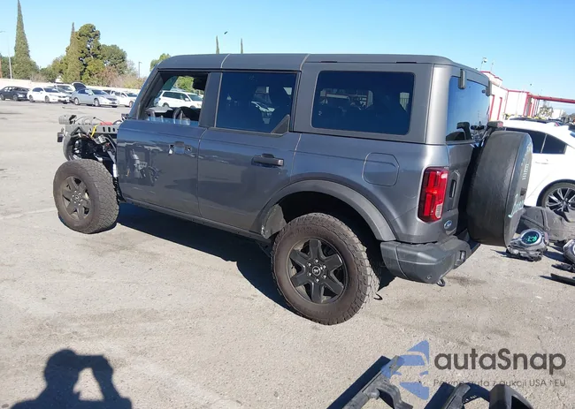 1FMEE1BP0RLA76882: 44561813