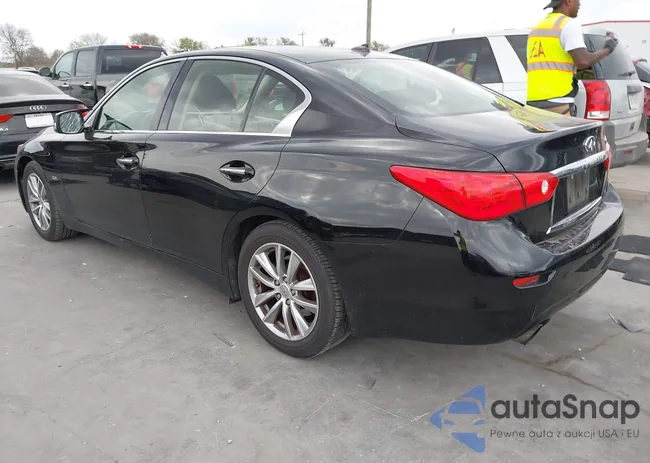 JN1EV7AP1HM736710: 44561851