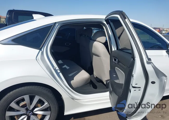 2HGFE2F28NH516059: 44561853