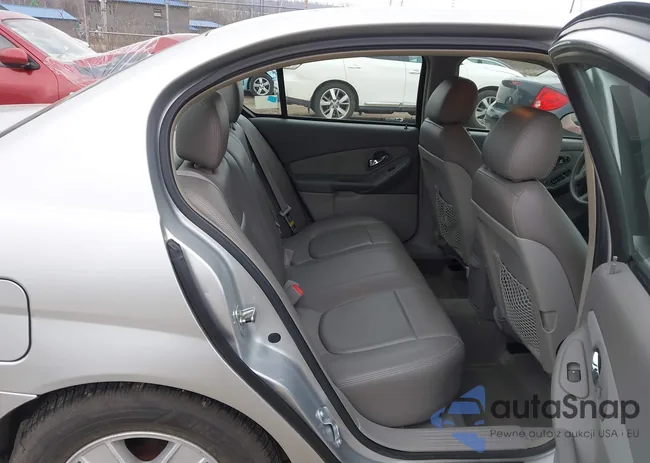 1G1ZT52844F189648: 44561905