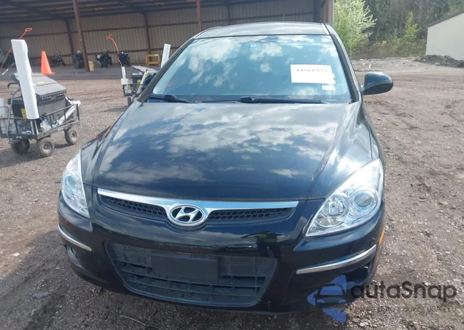 KMHDB8AE6AU083864: 44561929