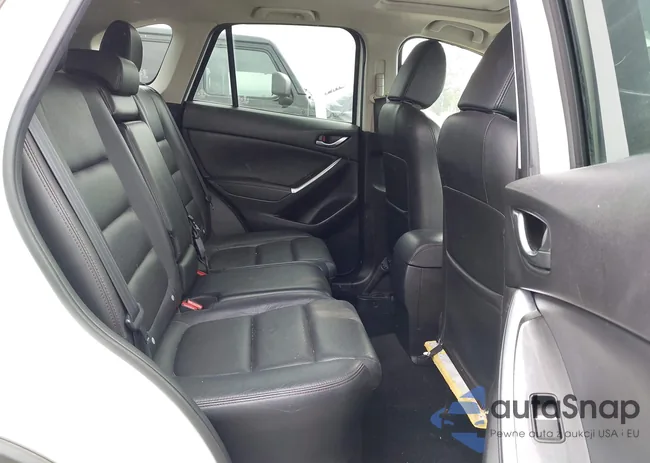 JM3KE2DY0G0671823: 44561934