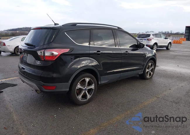 1FMCU9GD8HUE98687: 44562048