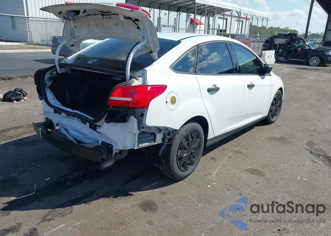 1FADP3E23HL346004: 44562087