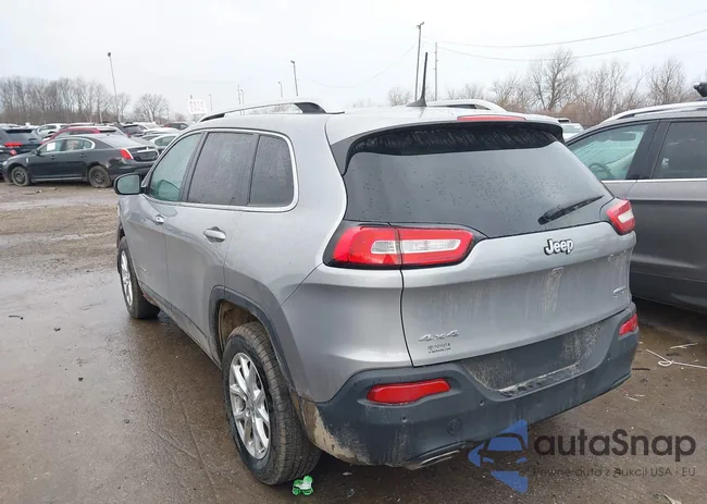 1C4PJMCS5HW529517: 44561145