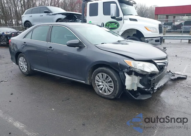 4T1BF1FK2CU135852: 44561319