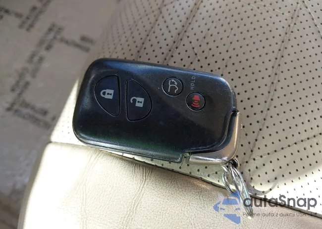 2T2ZK1BA1FC163702: 44561365