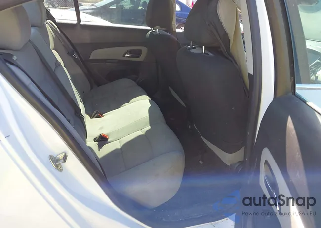 1G1PC5SB0E7178645: 44561441