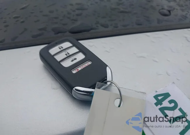 1HGCR2F80FA106075: 44562555