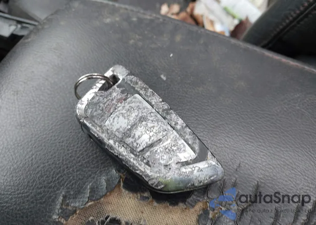 2FMDK4KC3BBA58093: 44562613