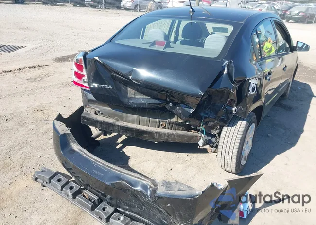 3N1AB61E48L657333: 44562841