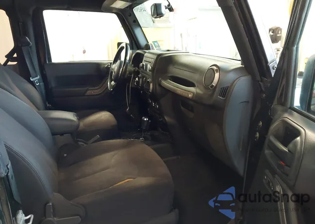 1C4AJWAG9EL158326: 44562919