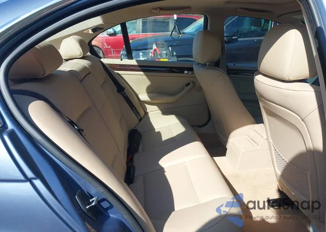 WBAAV534X1FJ72226: 44562992